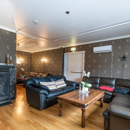 Grand Hotell Sauda Budget Buitenkant foto