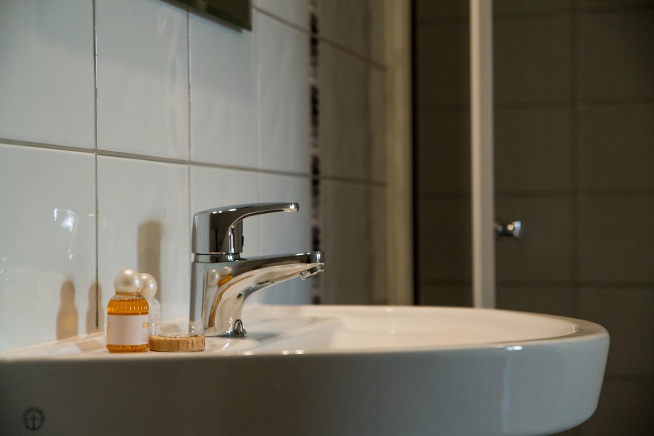 Grand Hotell Sauda Budget Buitenkant foto