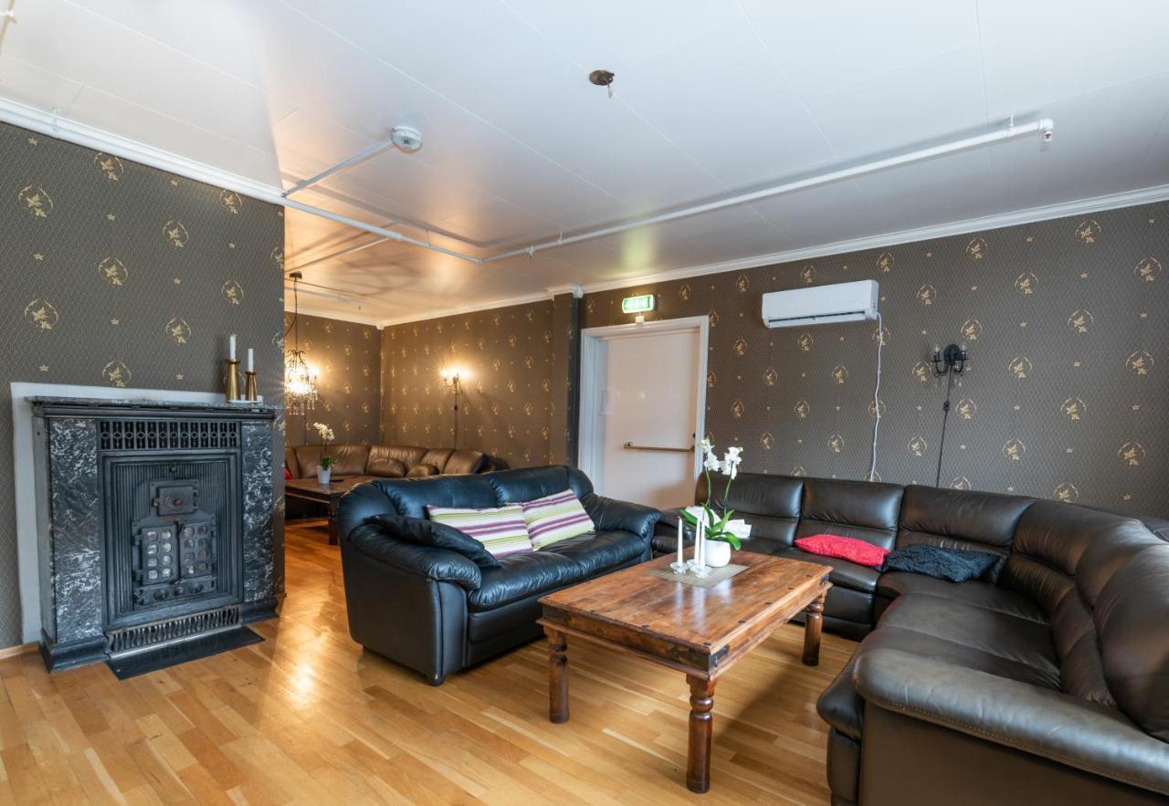 Grand Hotell Sauda Budget Buitenkant foto